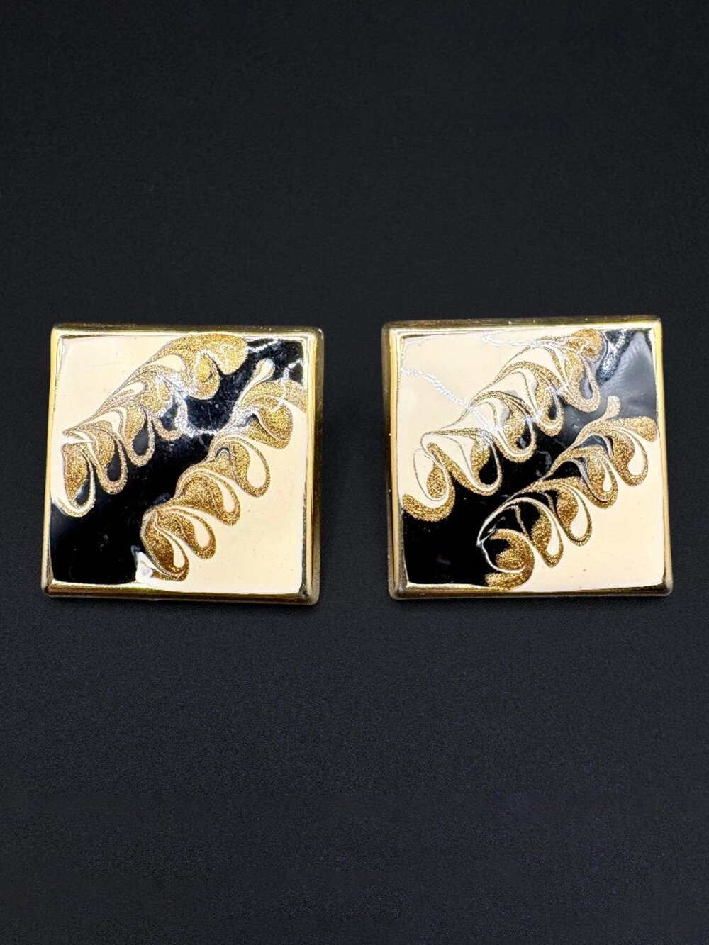 Vintage 1980s Abstract Black and Beige Enamel Square Earrings